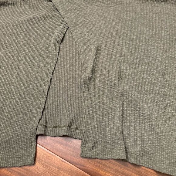 Free People Beach World Traveler Split Back Green Sweater - Picture 4 of 6